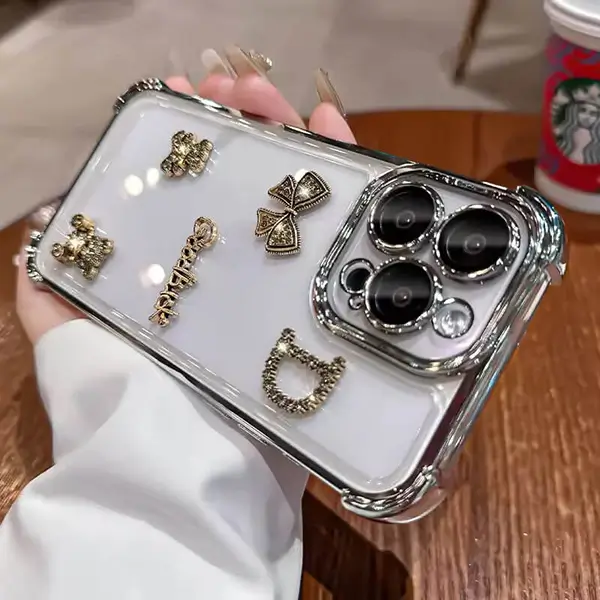 Dazzling Rhinestone Bear Transparent Phone Cover For iPhone 15-2